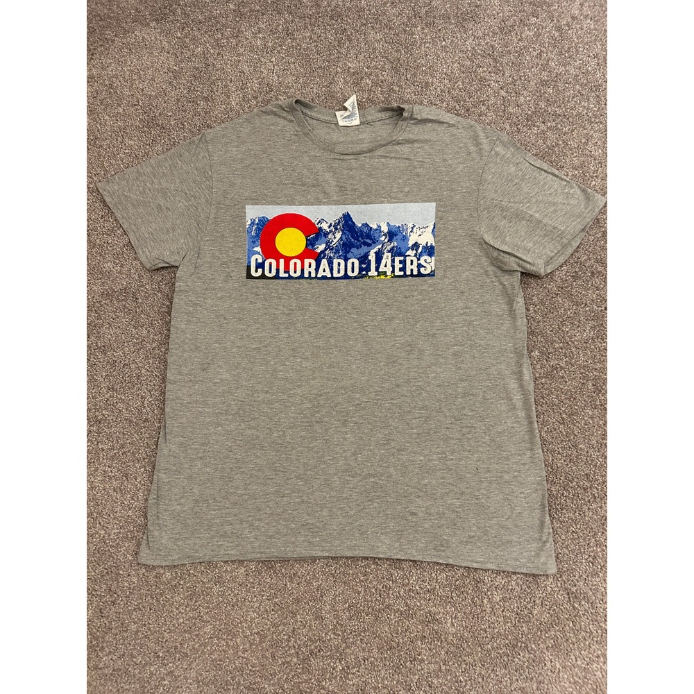 Delta Colorado 14ers T-Shirt Mens Medium Gray Excellent Graphic Mountain Hike